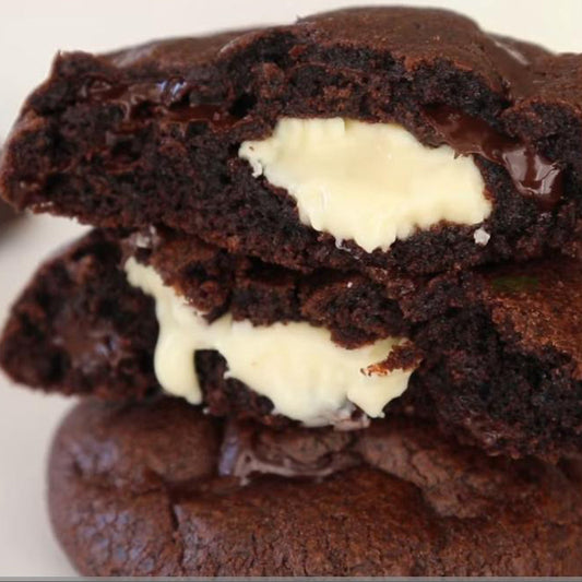 dark chocolate cookie with a white chocolate lava